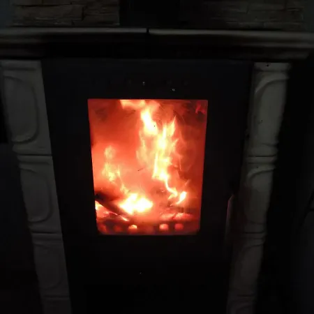 B&B Dworek Lesny 쿠도바-즈루이