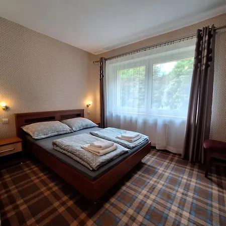 Bed & Breakfast Dworek Lesny Kudowa-Zdrój
